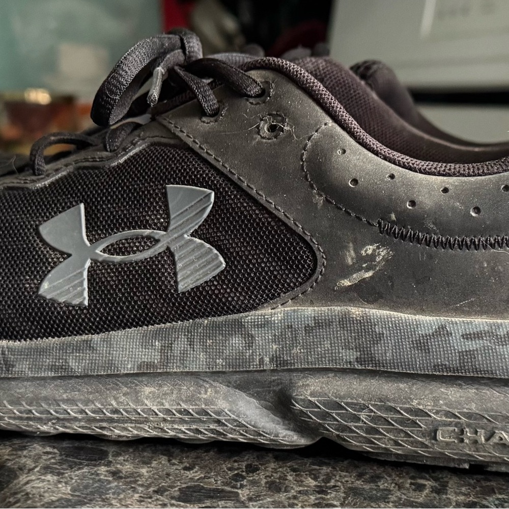 Under Armour Men's Charcoal and Black Athletic Shoes